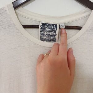 jungmaven lorel tee in washed white